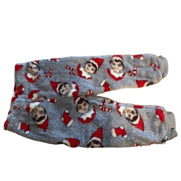Elf on the Shelf 3T Fuzzy Outfit NEW 3T Sweatshirt Sweatpants Gray Red Christmas - Picture 2 of 3